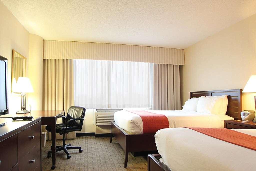 Ramada By Wyndham Minneapolis Airport - Eagan Ruang foto