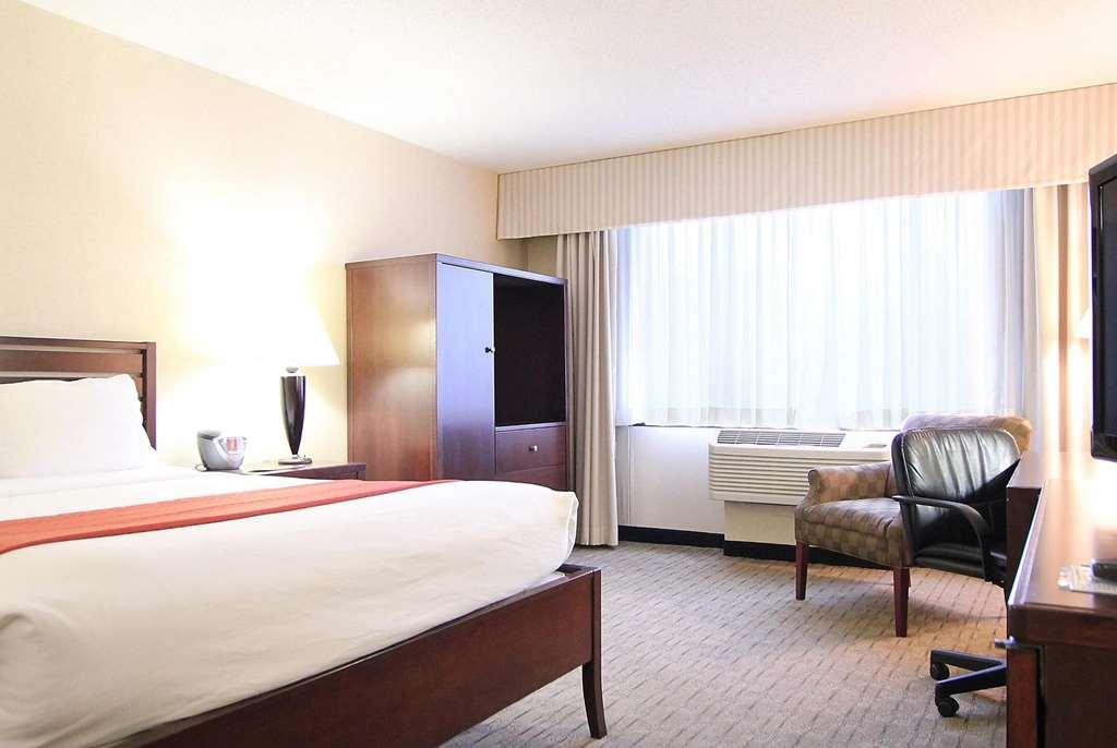 Ramada By Wyndham Minneapolis Airport - Eagan Ruang foto
